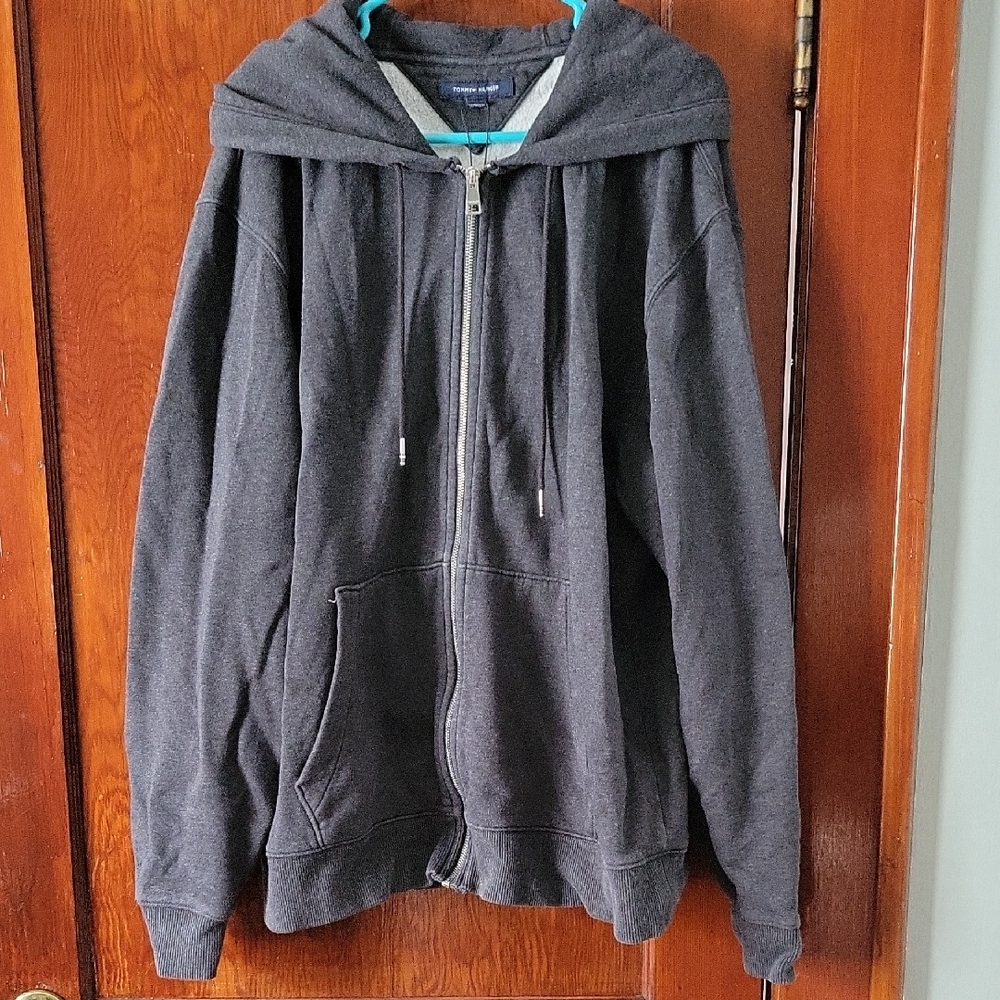 Tommy Hilfiger Gray Zip Up Sweater with Ribbed Cuffs